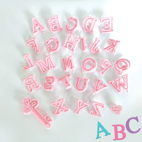 CAKE MAD - CUTTER ALPHABET UPPER CASE PINK