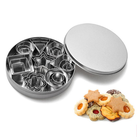 CAKE MAD - CUTTER - ASST SHAPES 24 PCS 3 SIZE - TIN